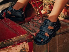 Angulus sandal black  